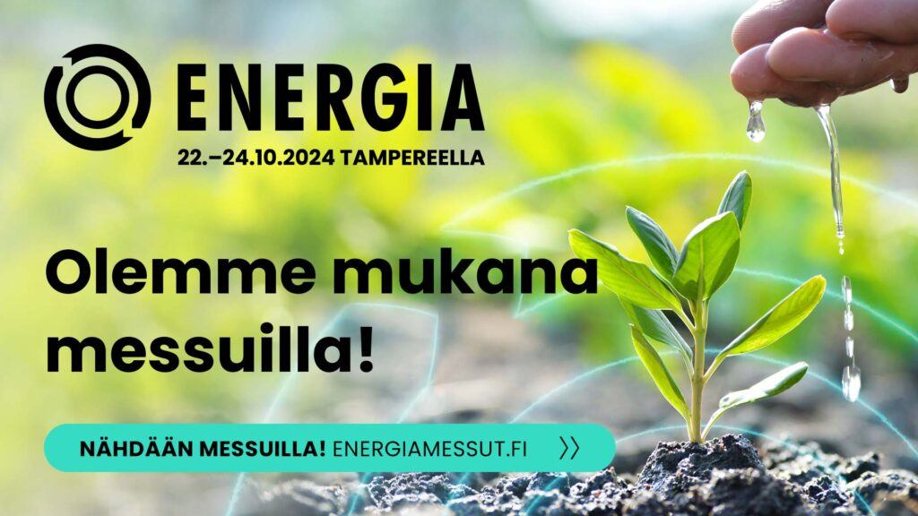 Olemme mukana energiamessuilla teksti taustallaan taimi, jota kastellaan kädellä